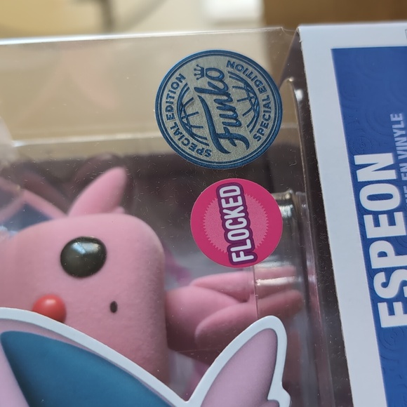 Pokemon Funko Pop Espeon Flocked Special Edition #884 - Picture 7 of 8
